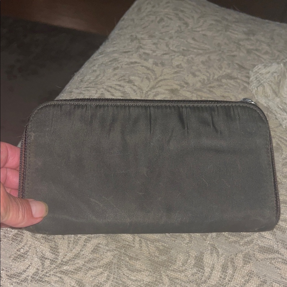 Prada Wallet - Picture 2 of 6